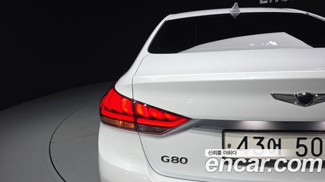 Genesis G80 2017 — photo 9