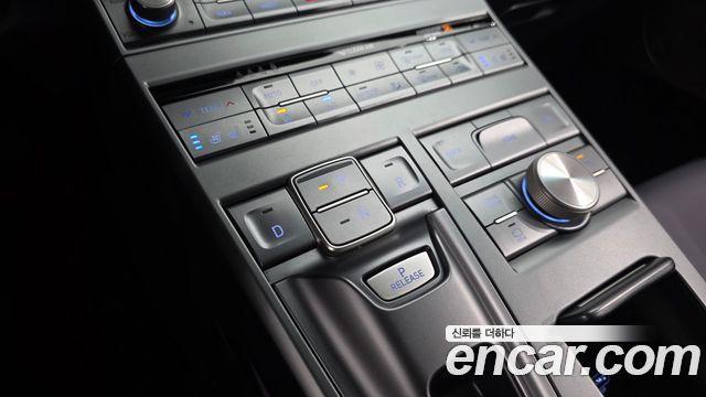 Hyundai Nexo 2024 — photo 12