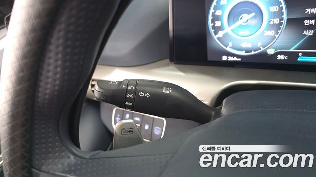 Hyundai Nexo 2024 — photo 23