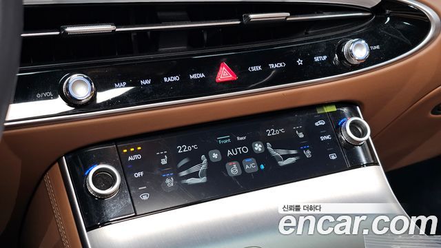 Genesis GV70 2025 — photo 26