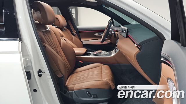 Genesis GV70 2025 — photo 16