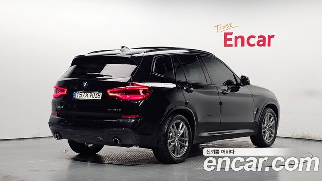 BMW X3 2021 — photo 2