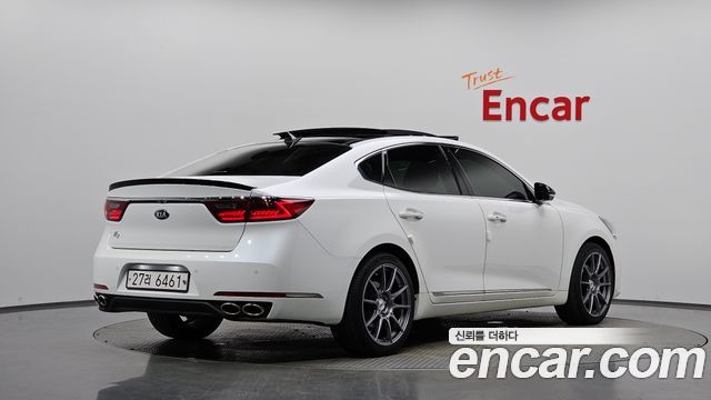 Kia K7 2018 — photo 2
