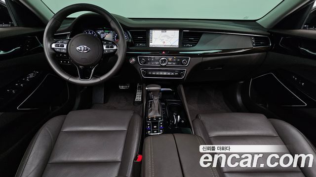 Kia K7 2018 — photo 10