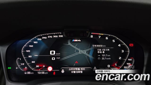 BMW M4 2021 — photo 11
