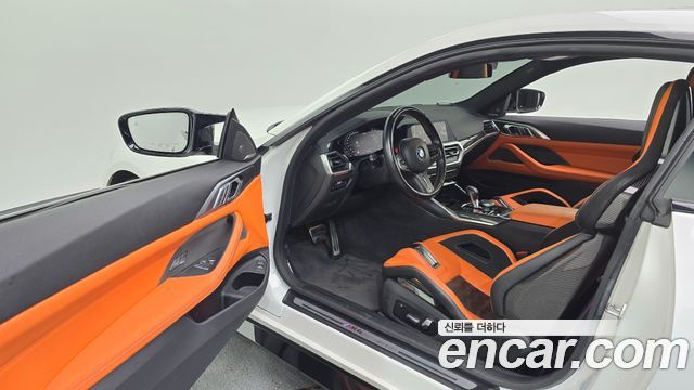 BMW M4 2021 — photo 13