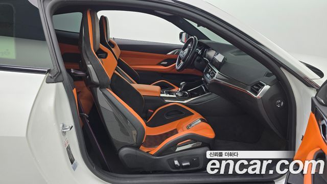 BMW M4 2021 — photo 16