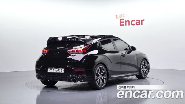 Hyundai Veloster 2019 — photo 2