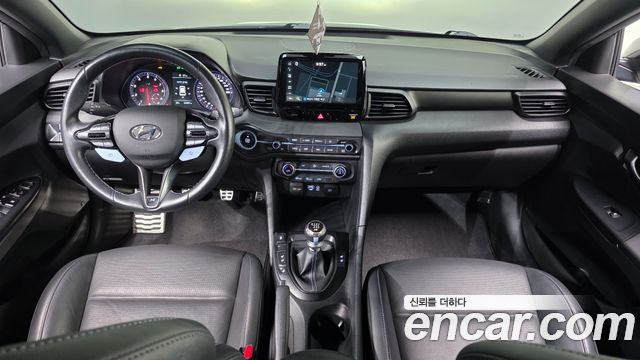 Hyundai Veloster 2019 — photo 10
