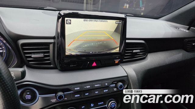 Hyundai Veloster 2019 — photo 23