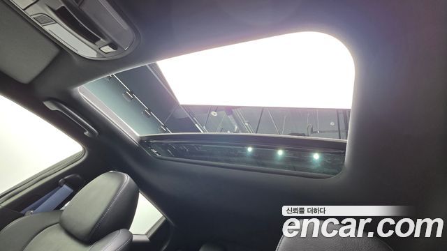 Hyundai Veloster 2019 — photo 31