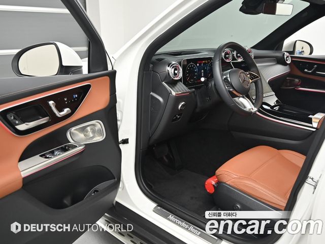 Mercedes-Benz GLC-Class 2025 — photo 11