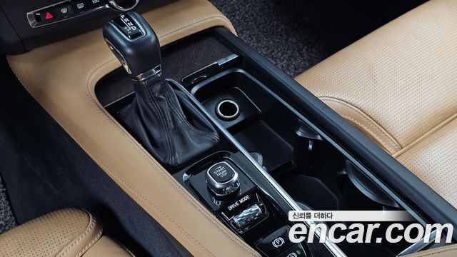 Volvo V90 2018 — photo 9