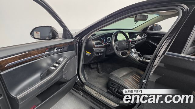 Genesis G90 2019 — photo 10