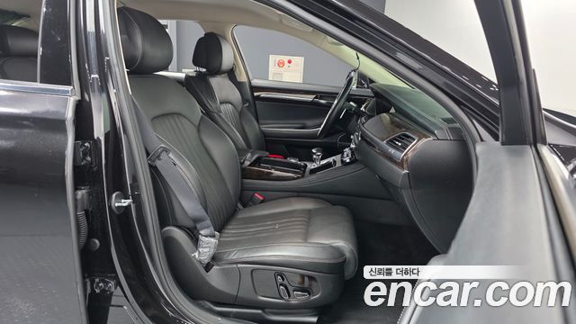 Genesis G90 2019 — photo 11