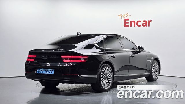 Genesis G80 2022 — photo 2