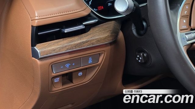 Genesis G80 2022 — photo 19