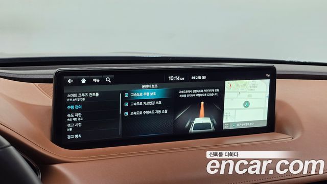 Genesis G80 2022 — photo 24
