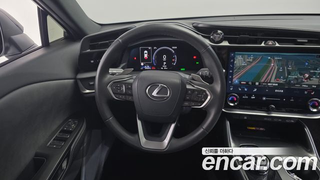 Lexus RZ 2023 — photo 19