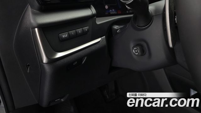 Lexus RZ 2023 — photo 20