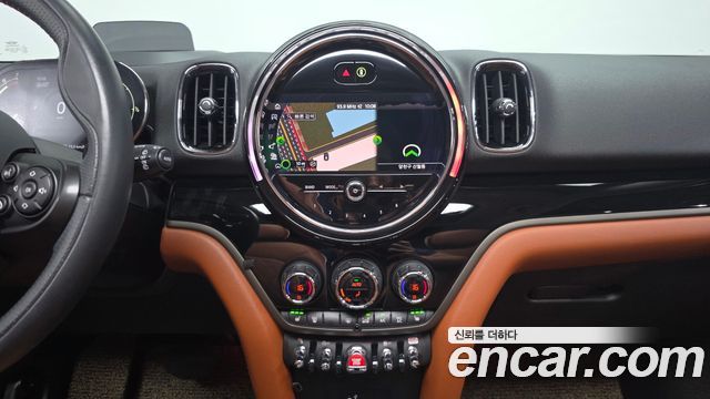 Mini Countryman 2021 — photo 14