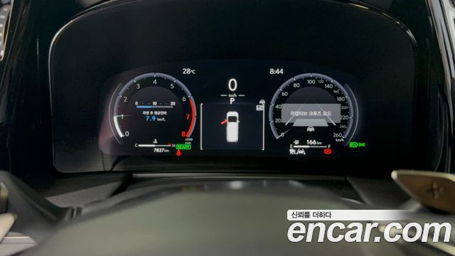 Lexus LM 2025 — photo 8