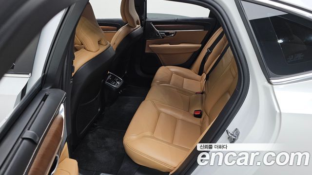 Volvo S90 2020 — photo 17