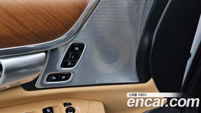 Volvo S90 2020 — photo 23