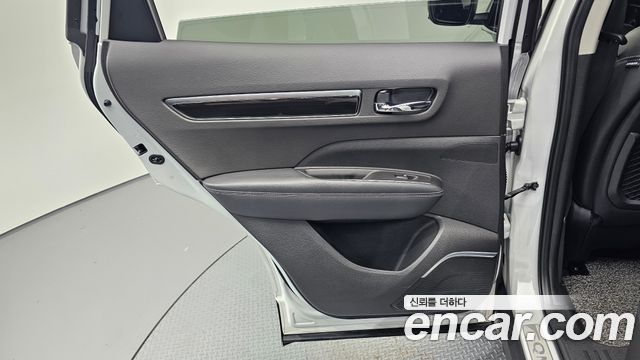 Renault Korea QM6 2017 — photo 15