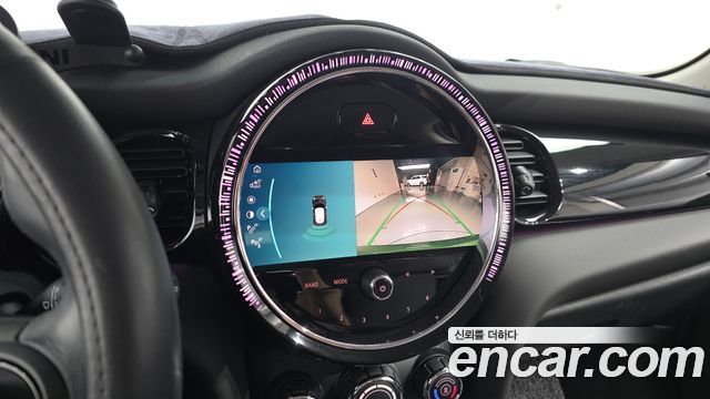 Mini Cooper 2022 — photo 20