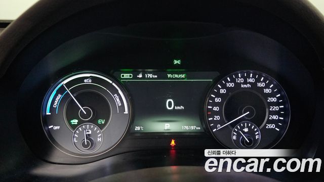Kia K7 2017 — photo 8