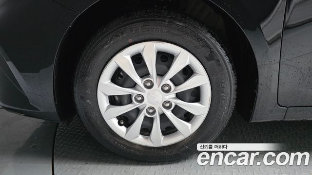 Kia K3 2023 — photo 5