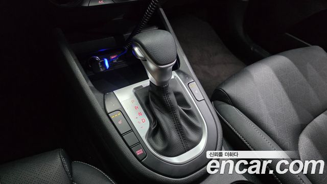Kia K3 2023 — photo 9
