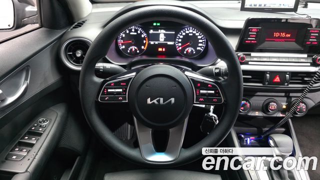 Kia K3 2023 — photo 13