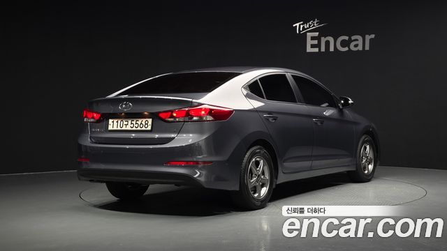 Hyundai AVANTE 2018 — photo 2
