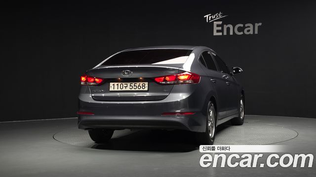 Hyundai AVANTE 2018 — photo 4