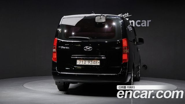 Hyundai Starex 2019 — photo 4