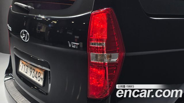 Hyundai Starex 2019 — photo 9