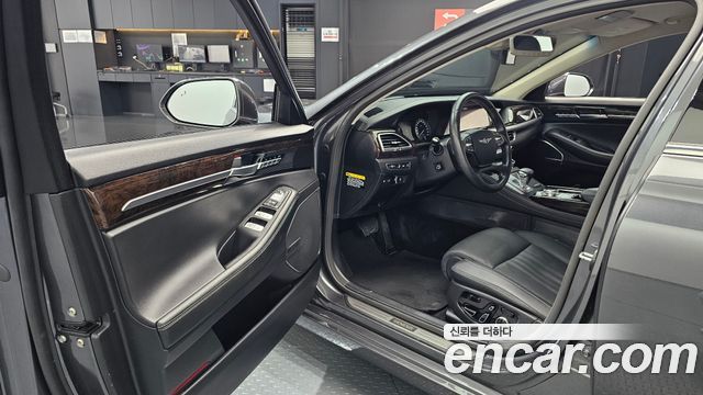 Genesis G90 2021 — photo 13