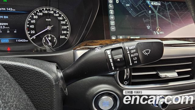 Genesis G90 2021 — photo 28