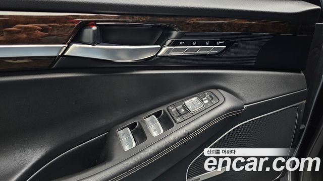 Genesis G90 2021 — photo 33