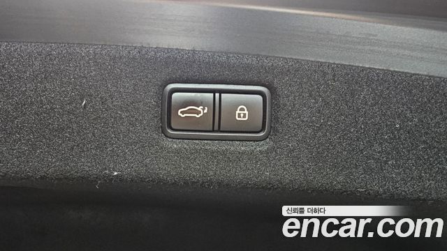 Genesis G90 2021 — photo 35