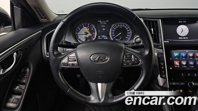 Infiniti Q50 2015 — photo 16