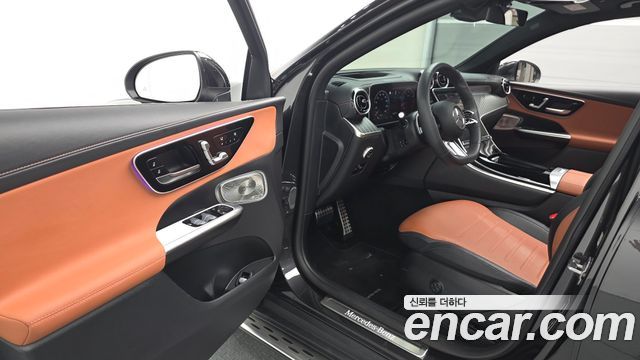 Mercedes-Benz GLC-Class 2024 — photo 10