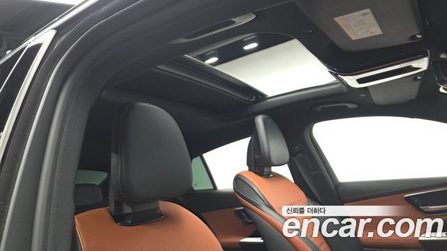 Mercedes-Benz GLC-Class 2024 — photo 16