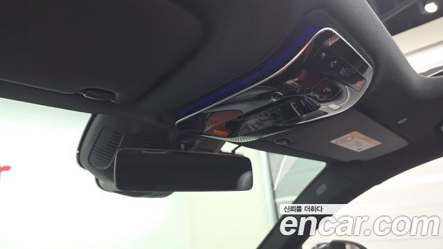 Mercedes-Benz GLC-Class 2024 — photo 17