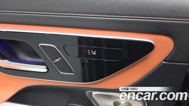 Mercedes-Benz GLC-Class 2024 — photo 19