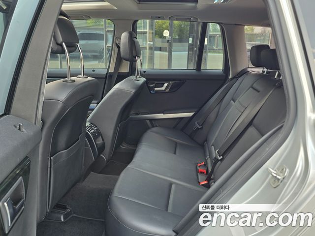 Mercedes-Benz GLK-Class 2015 — photo 11