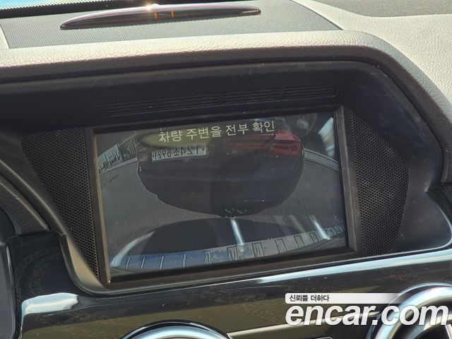 Mercedes-Benz GLK-Class 2015 — photo 17