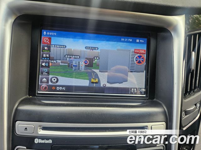 Hyundai Sonata 2010 — photo 13